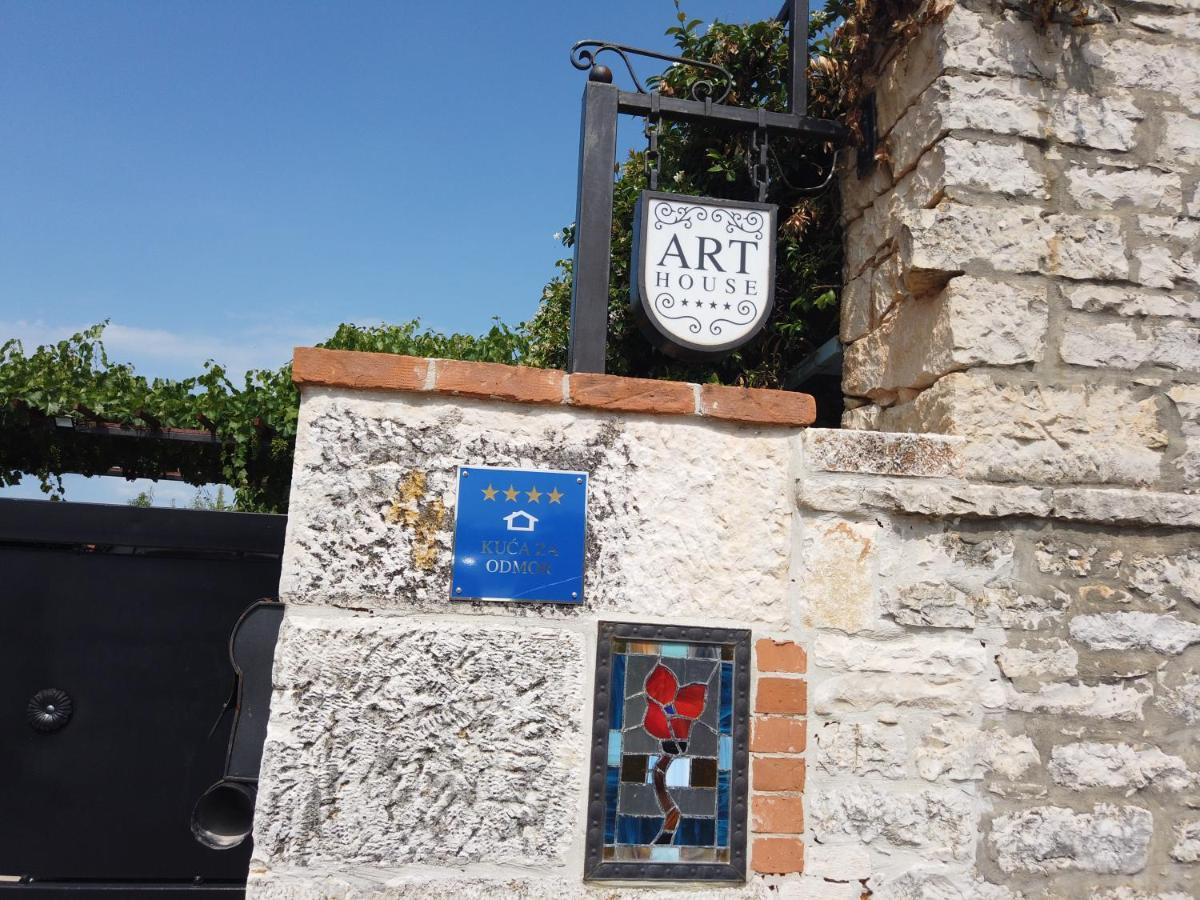 "Art House" Rovinj-Holiday, Holiday Home To Rent Rovinjsko Selo Kültér fotó